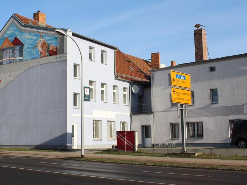 Pension Berlin In ชเปรมแบร์ก ภายนอก รูปภาพ